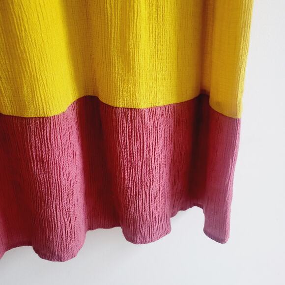 Tiered color block size small dress - Picture 3 of 10